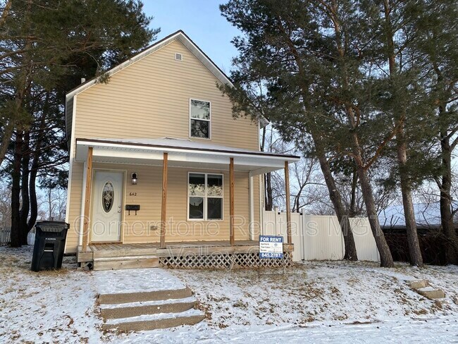 property at 642 2nd Ave NW