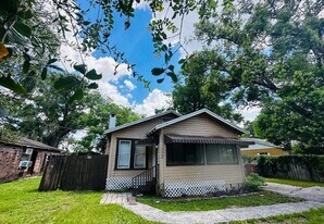 728 Columbia St in Orlando, FL - Building Photo