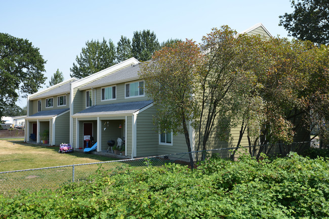 Northfork Apartments in Saint Helens, OR - Building Photo - Building Photo