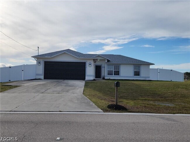 property at 1118 Nelson Rd N