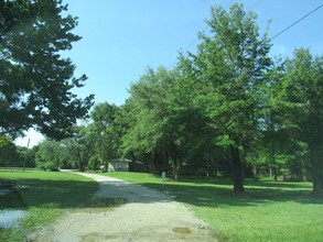 4845 S Orange Blossom Trl in Kissimmee, FL - Building Photo - Building Photo