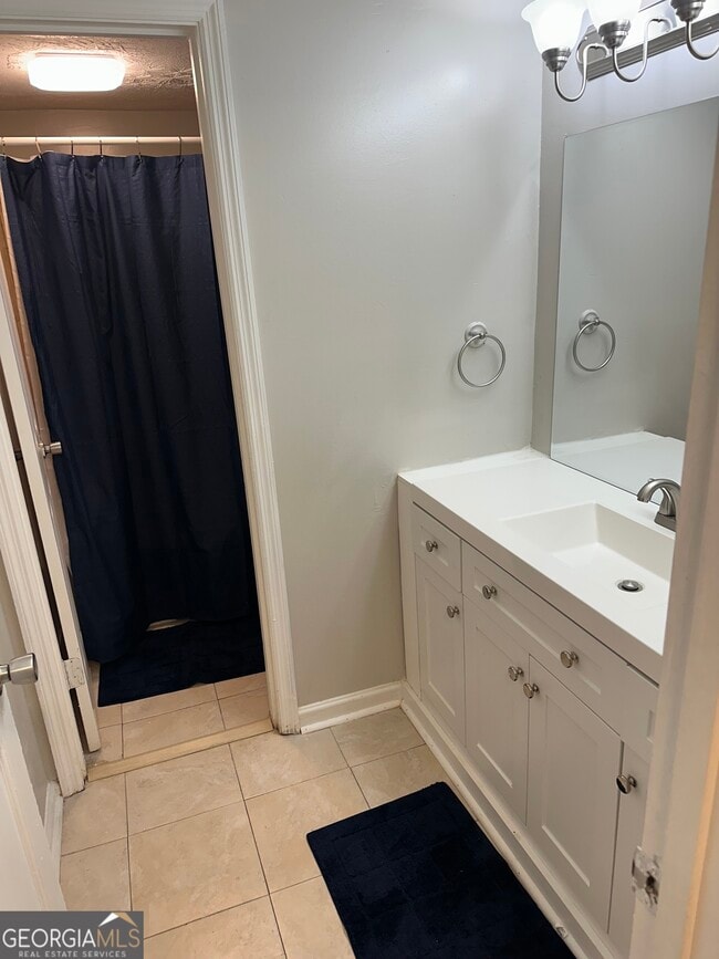 6429 Woodstone Way in Morrow, GA - Building Photo - Building Photo