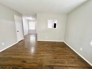424 Stoneham Rd in Memphis, TN - Building Photo - Building Photo