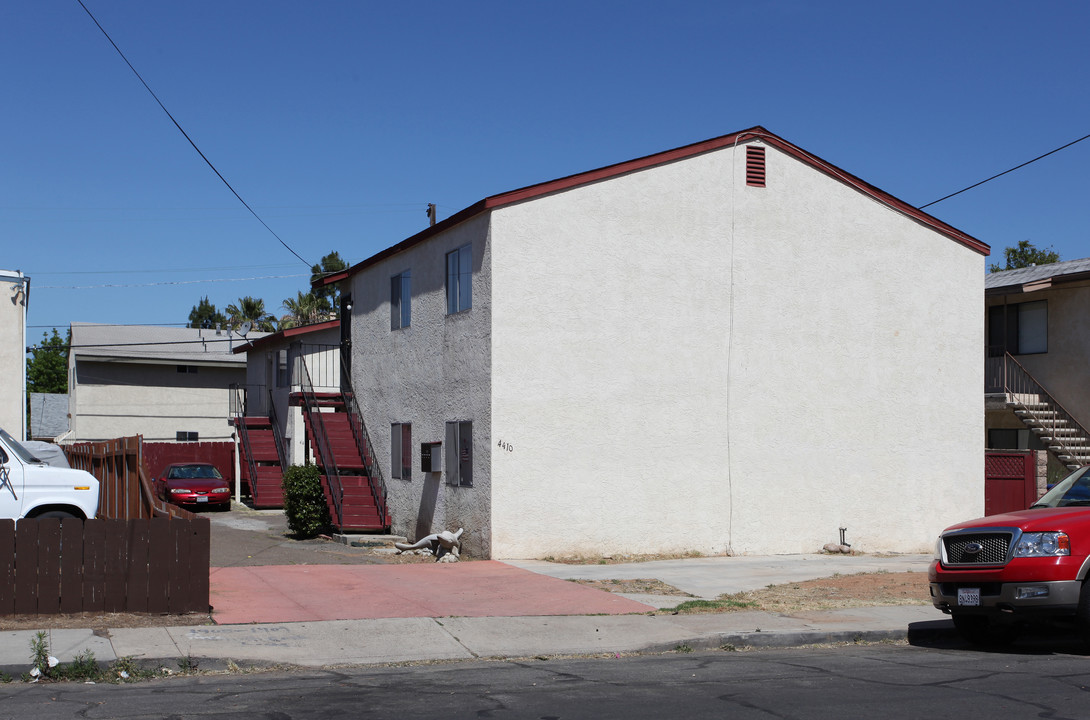 4410 Highland Ave in San Diego, CA - Building Photo