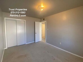 314 Richard Ct. in Las Cruces, NM - Building Photo - Building Photo