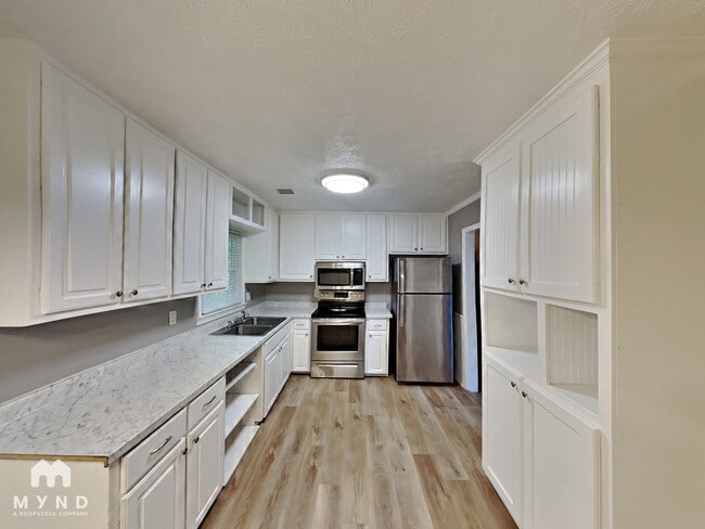 3063 Highway 20 SE in Conyers, GA - Building Photo - Building Photo