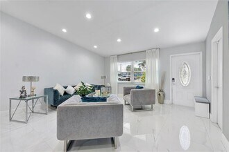 2495 NW 123rd Ave in Coral Springs, FL - Building Photo - Building Photo