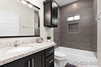 1612 Deer Hls in Edinburg, TX - Building Photo - Building Photo