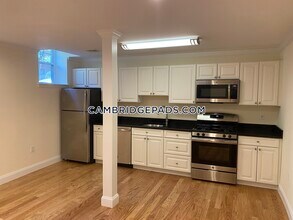 18 Chauncy St in Cambridge, MA - Building Photo - Building Photo