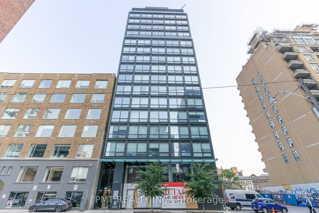 property at 458-1458 Richmond St W