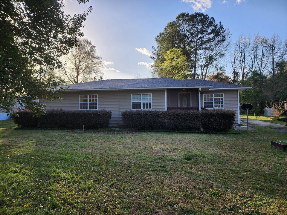 117 Lands End Dr in Darlington, SC - Building Photo