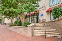 12001 Market St photo'