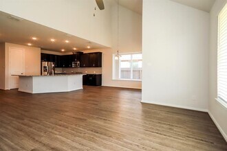24323 Huntcliff Dr in Katy, TX - Building Photo - Building Photo