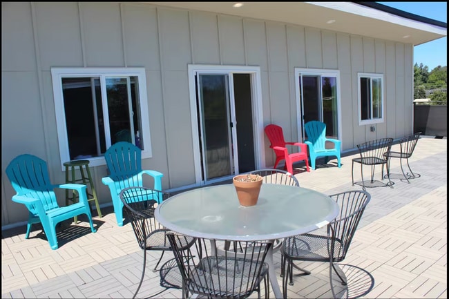 property at 314 S Asbury St