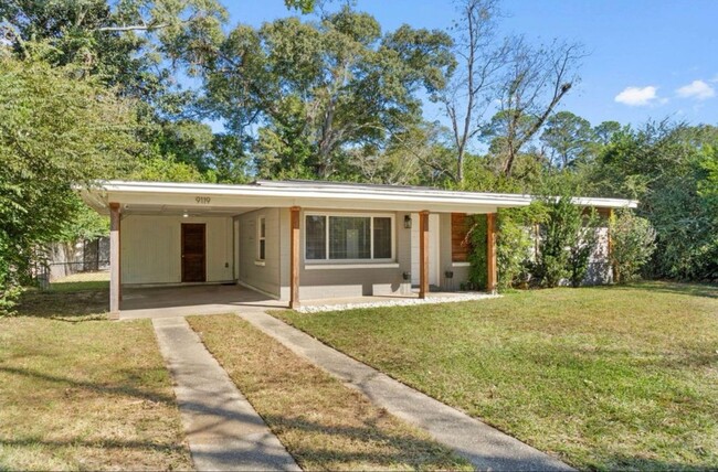 property at 9119 Amherst Dr