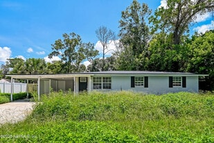 6928 Sonora Dr N in Jacksonville, FL - Building Photo