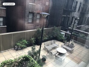 121 E 23rd St in New York, NY - Building Photo - Building Photo