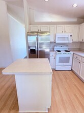 8010 N Siskiyou Dr in Tucson, AZ - Building Photo - Building Photo