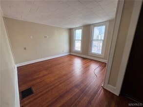 10761 Main St in Clarence, NY - Building Photo - Building Photo