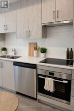 461 Green Rd in Hamilton, ON - Building Photo - Building Photo