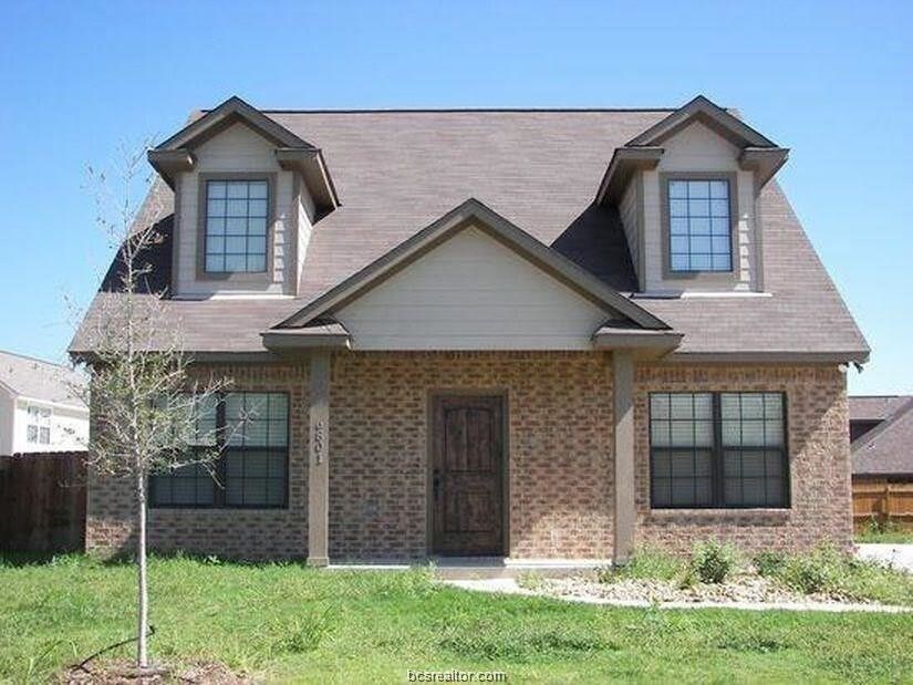 6801 Appomattox Dr in College Station, TX - Building Photo
