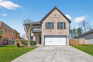 19215 Hikers Trail Dr in Humble, TX - Building Photo