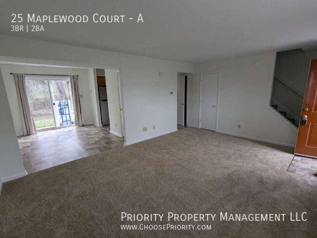 25 Maplewood Ct in Harrisonburg, VA - Building Photo - Building Photo