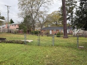 511 Shady Ln in Cayce, SC - Building Photo - Building Photo