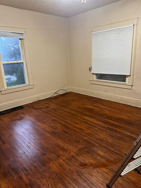 73 Charles St in Struthers, OH - Building Photo - Building Photo