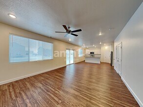 301 N Gibbons Ln in Saratoga Springs, UT - Building Photo - Building Photo