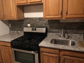 323 Marine Ave-Unit -3D in Brooklyn, NY - Building Photo - Building Photo