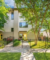 2630 Calvin St in Dallas, TX - Building Photo