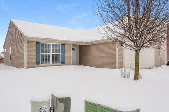 8524 Adlington Ct in Indianapolis, IN - Building Photo - Building Photo