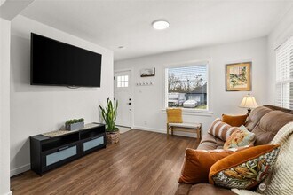 7861 S D St in Tacoma, WA - Building Photo - Building Photo