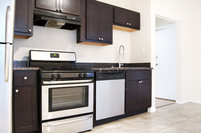 4823 N Springfield Ave in Chicago, IL - Building Photo - Building Photo