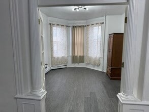 122 W 20th St in Bayonne, NJ - Building Photo - Building Photo