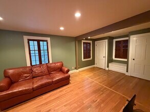 31 Fells Rd in Winchester, MA - Building Photo - Building Photo