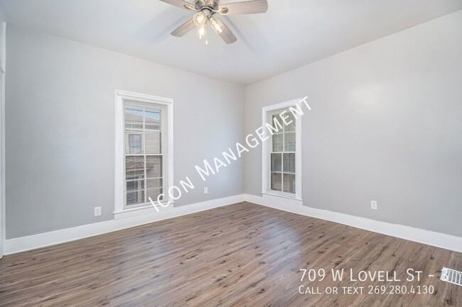 709 W Lovell St in Kalamazoo, MI - Building Photo - Building Photo