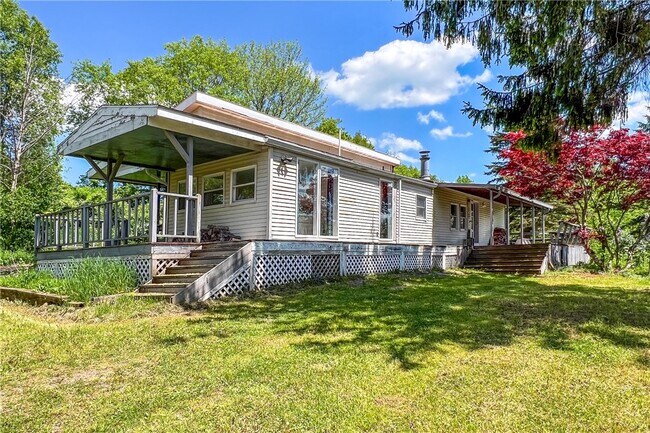 3979 County Hwy 5 in Bovina Center, NY - Building Photo - Building Photo
