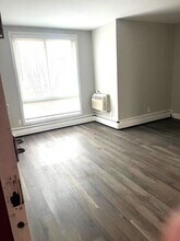 4317 Kansas Ave NW in Washington, DC - Foto de edificio - Building Photo