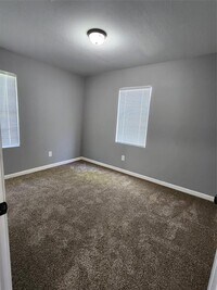 8747 Josie St photo'