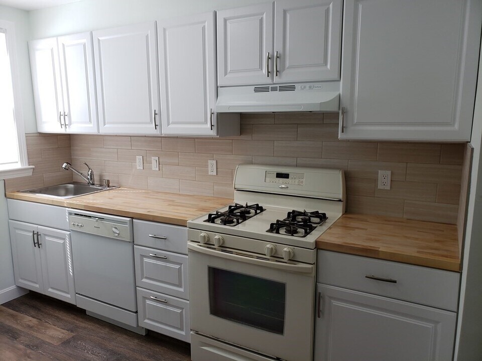16 Jason St in Arlington, MA - Building Photo