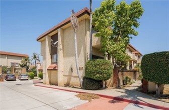 507 S New Ave, Unit A in Monterey Park, CA - Building Photo - Building Photo