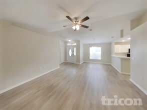 6534 Covewood Dr in Spring Hill, FL - Building Photo - Building Photo