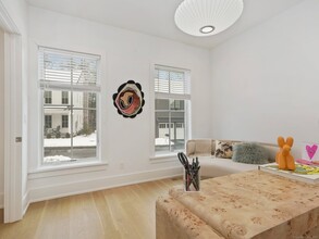 12 White Barns Ln in Norwalk, CT - Building Photo - Building Photo