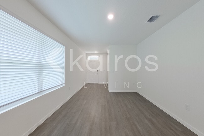 31961 Katelin Cir in Leesburg, FL - Building Photo - Building Photo