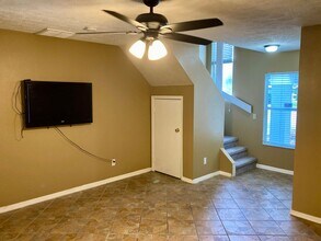 11057 W Harbor Watch Loop in Crystal River, FL - Building Photo - Building Photo