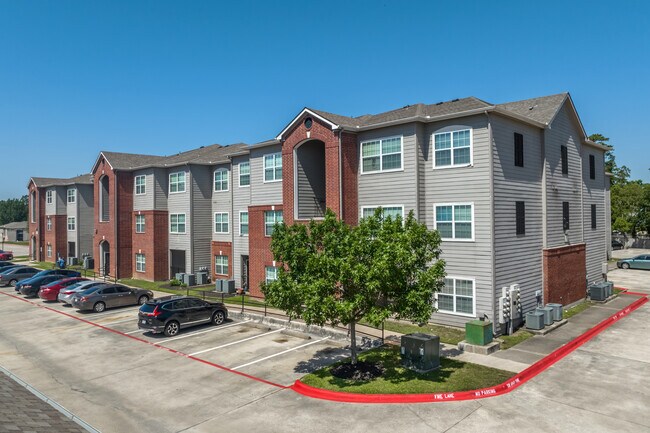 Augusta Meadows in Tomball, TX - Building Photo - Building Photo