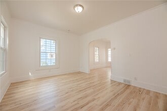 575 Woodbine Ave in Rochester, NY - Building Photo - Building Photo
