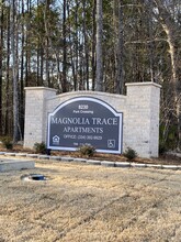 Magnolia Trace in Montgomery, AL - Foto de edificio - Building Photo